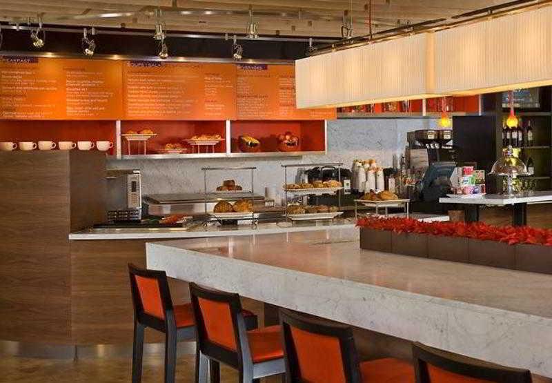 Hotel Courtyard By Marriott San Diego 3*